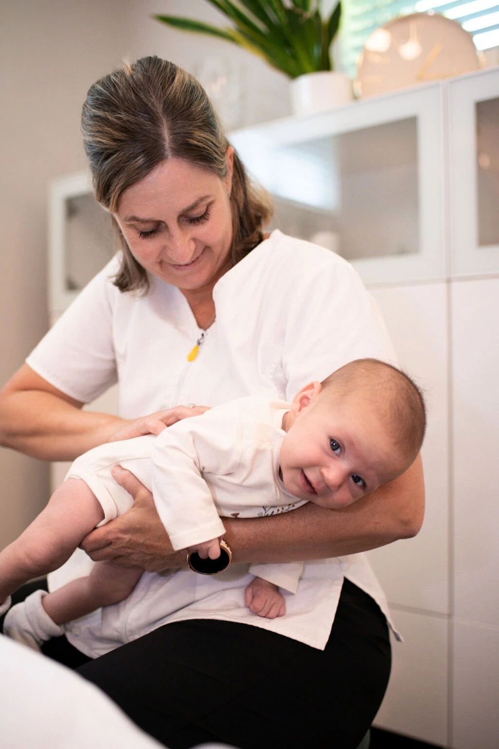 Roxane Archambault Ostéopathe Ostéopathie pédiatrique Roxane Archambault Ostéopathe Ostéopathie pédiatrique